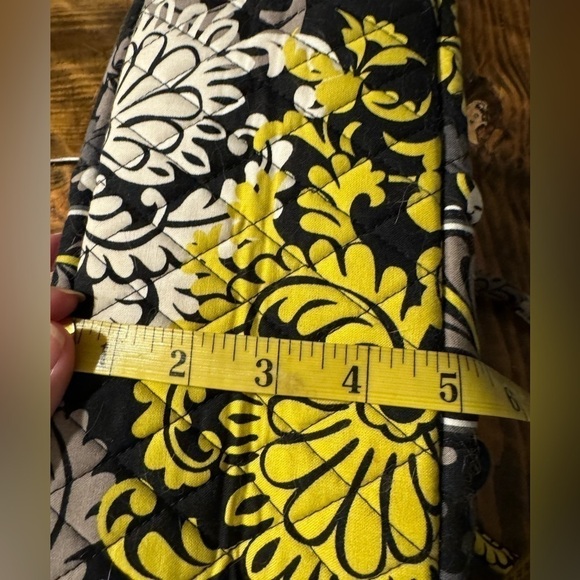 Lovely Vera Bradley Eloise Kiss lock RETIRED satchel black/yellow/tan/white - Picture 11 of 13